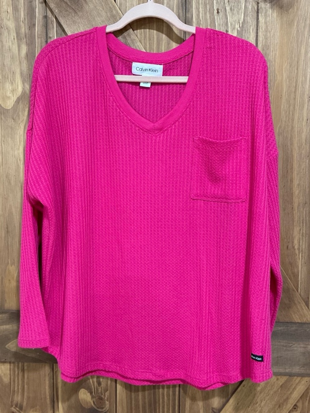 Calvin Klein Women's V-Neck Waffle Knit Pocket knit blouse - Hot Pink